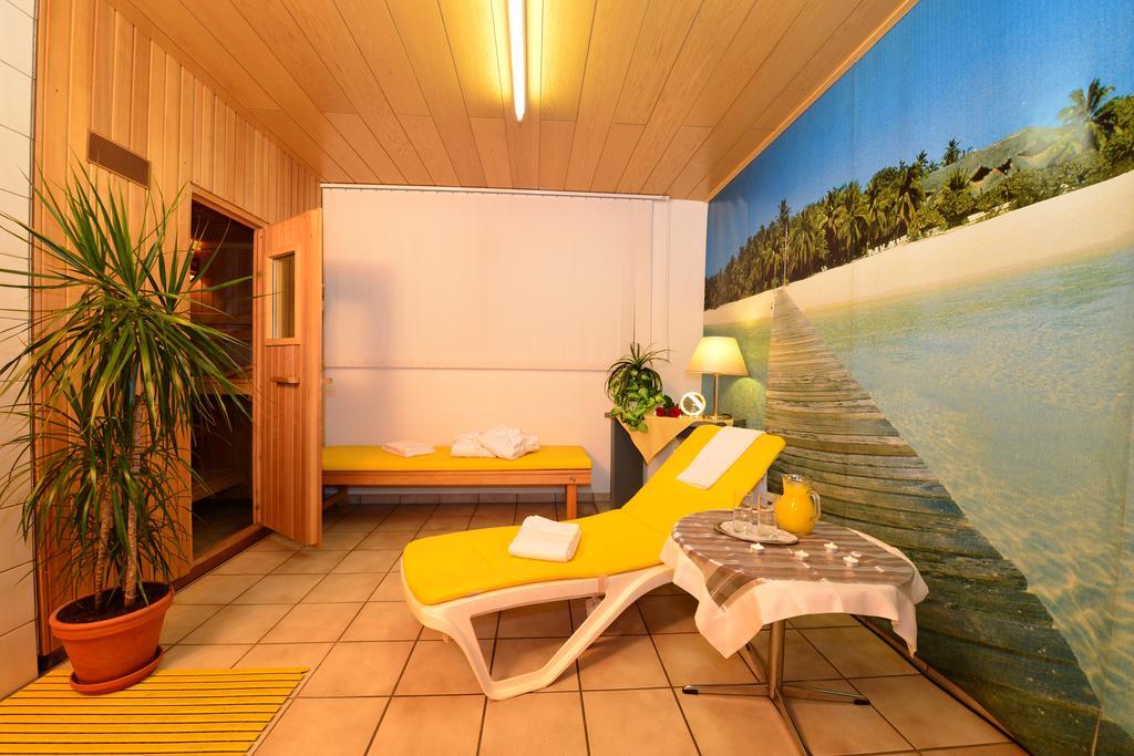 Hotel Am Buchwald Esslingen am Neckar Ngoại thất bức ảnh